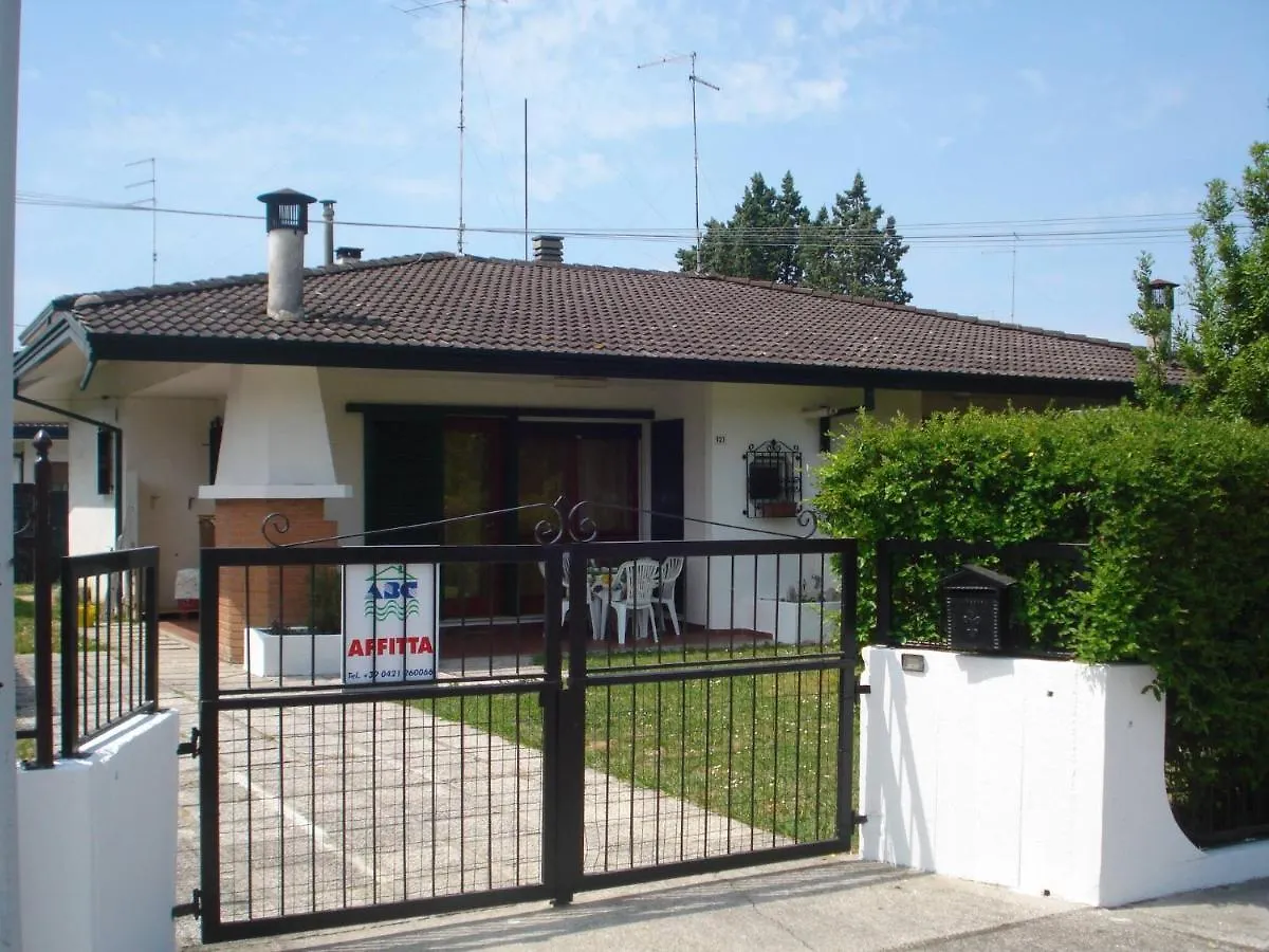 Villa With Private Garden By The Sea Porto Santa Margherita di Caorle